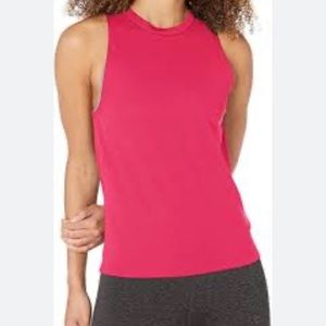 Patagonia T Shirt-Pink-Size (M)